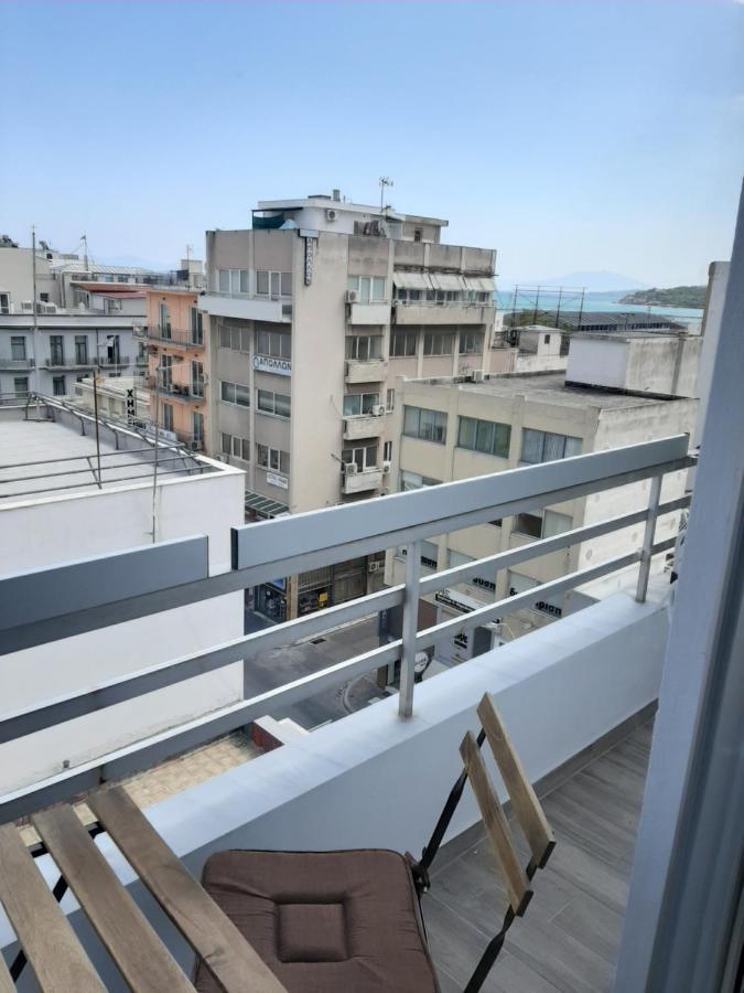 Central Mark Loft Volos Buitenkant foto