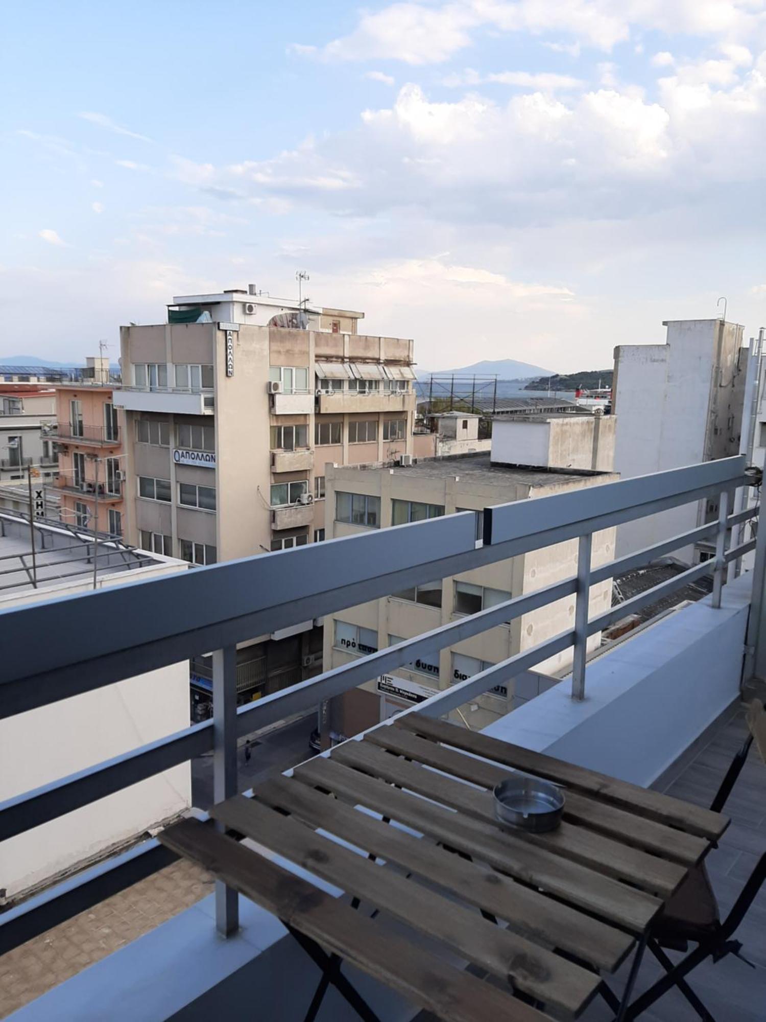 Central Mark Loft Volos Buitenkant foto